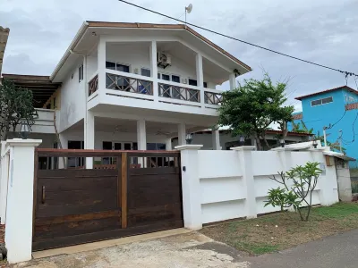 Beautiful Beach House and Casita at Playa Uverito, Las Tablas Panama فنادق في 