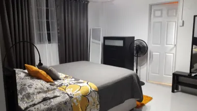 Close to Carnival &  POS activities! Secure 1 bdr apt, mins from Port of Spain Hotels in 