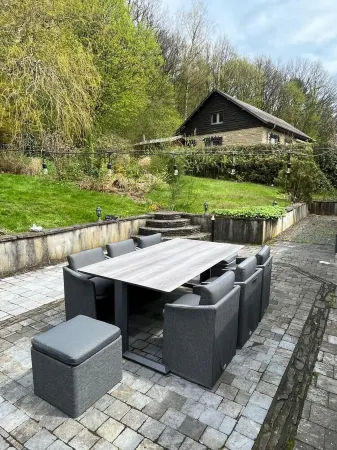 Maison Ardennaise au Coeur du Parc Naturel de La Vallée de La Semois Отели в г. Эрбёмон