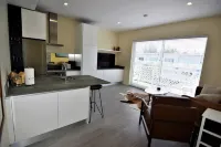 Luxury Modern 1BR Apt near 7Mile Beach