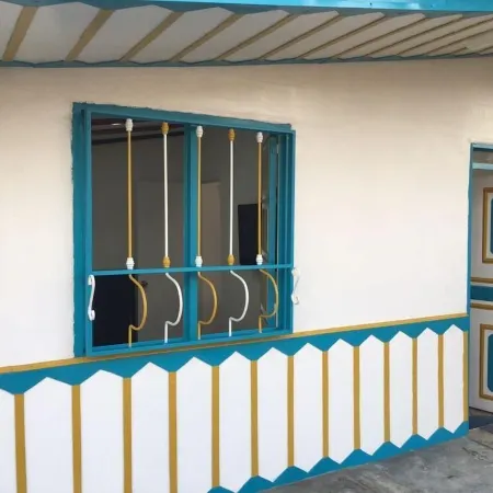 110 SF Tiny studio 7min walk from Town square and 25min drive to Cocora Valley