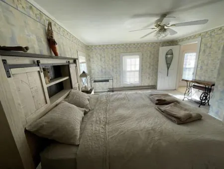 Historic house near Snowshoe