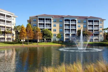 Beautiful 1 Bedroom Villa in Orlando. Located between DisneyWorld & Sea World