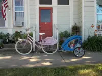 Heart of Hillsdale 1 Bdrm, Work,Cook, Relax Wifi Downtown Apartment Queen Bed