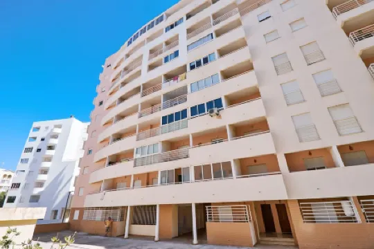 Neu Renoviertes Apartment Ana