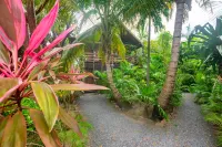 Cabana ON THE BEACH - Sandy Bay