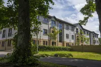 Inverness City Suites - Apartments