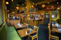McMenamins Crystal Hotel - Bar