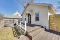 2 Mi to Colby College: Peaceful Home in Waterville Hotels near Shaw's Plaza - Waterville