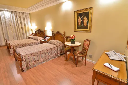 Hotel Castelar - Cho phép mang theo thú cưng