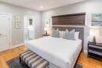 The Newport Lofts - 595 Thames Street