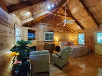 New River Trail Cabins Hôtels à : Galax