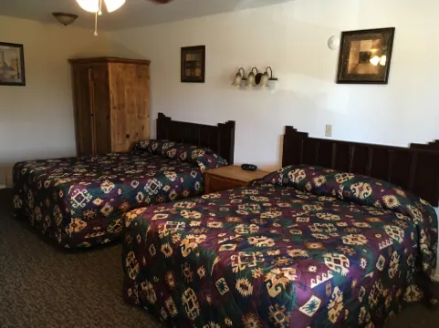 チャマ リバー ベンド ロッジ