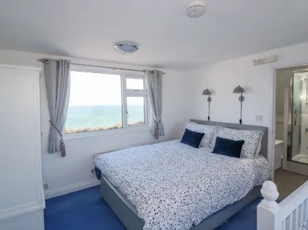 Sea View Отели рядом с достопримечательностью «Heligan Caravan and Camping Park»