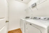 13 Mi to Lackland Afb: San Antonio Home! - Country Houses