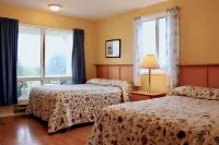 Shining Waters - Ingleside Cottages Các khách sạn gần Wax World of the Stars