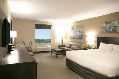 Berlin Encore Hotel & Suites Hotels in Walnut Creek Township
