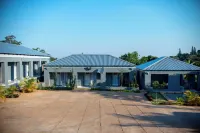 Lugogo Guesthouse Hotels in Тогоянду
