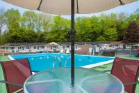Mt Liberty Cabins and Motel Hotels in Lincoln