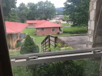 Phillips Historic Motel & Cottages Отели в г. Стекоа