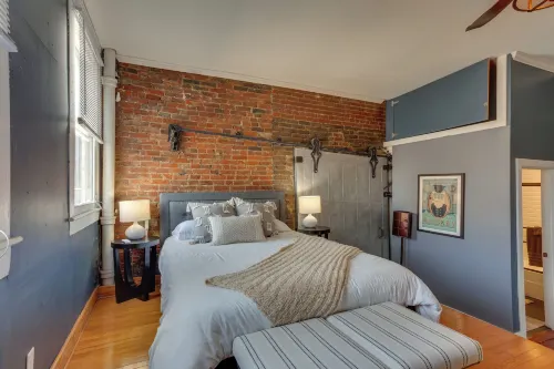 'kentucky Bourbon Loft' ~ Downtown Louisville - Apartments