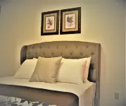 Arhaus 3: Serene Two-Bedroom Retreat