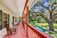 The Chassahowitzka Hotel Hotels in Homosassa