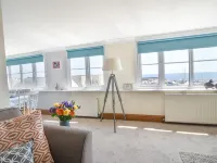 3 Cobb View
