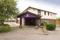 Premier Inn Caerphilly (Corbetts Lane) Отели в г. 