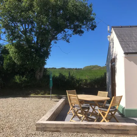 Ty Rhosyn Hotels in Brawdy