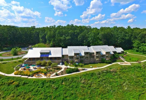 Nature Inn at Bald Eagle Hotels in Howard