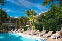 Shore Haven Resort Inn فنادق في Lauderdale-by-the-Sea