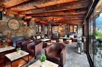 Hotel Boutique Mediodía & Apartments Hotels in Plan