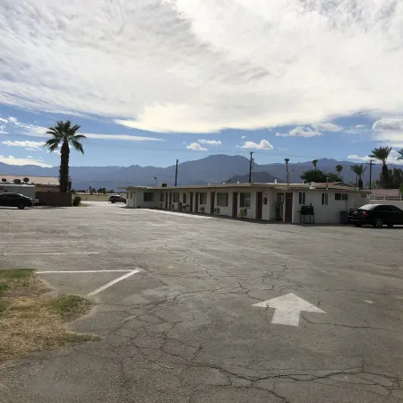 Western Sands Motel