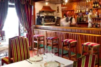 Hotel de la Poste Hotels in Corps