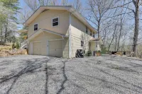 'Sweetwater Bluff' Home on the Hiawassee w/ Views! - 3-Star