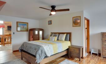 Spacious Mcminnville Vacation Home w/ Gas Grill!