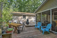 Pocono Mountain Home 1 Mi to Lake Wallenpaupack! - acceptant les animaux