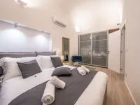 My Luxury Suites - Standard Apartment