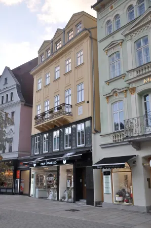 Apartment No. 40 Stará Louka 20 Отели рядом с достопримечательностью «Дворжаковы сады»