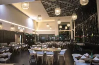 Square Small Luxury Hotel - Providencia