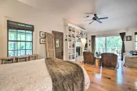 Enchanting 'Whitney Cabin' w/ Beach & Creek! - Pet friendly
