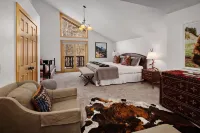 2109 B Chamonix Home