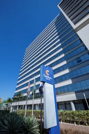 Comfort Hotel São Caetano Отели в г. Сан-Каэтану-ду-Сул