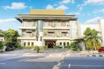 Hotel Winotosastro by Athelu Hotels in Kecamatan Mergangsan
