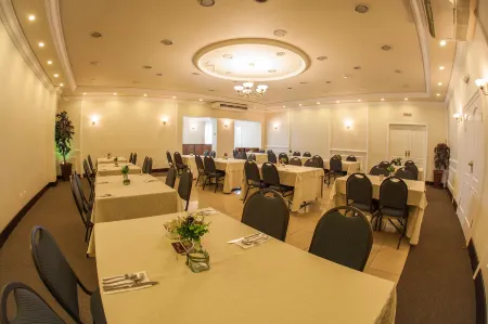 Planalto Select Hotel Ponta Grossa Отели в г. Понта-Гросса