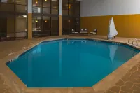 Mcm Elegante Hotel & Suites Lubbock - piscine