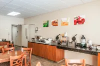 Quality Inn Downtown Convention Center - breakfast