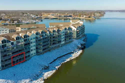Pool Access! Lake-View Retreat in Osage Beach - 3-Star
