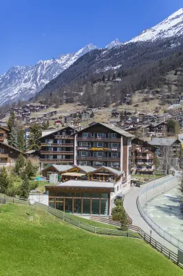 Hotel Excelsior Hotels near Riffelberg